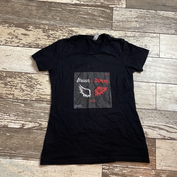 Angels & Demons T-shirt - Picture 2 of 4